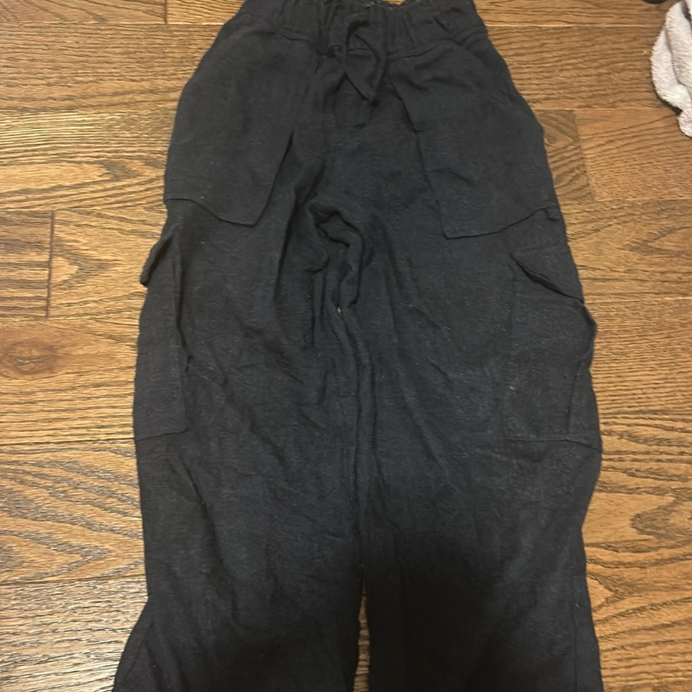 Fabric cargo pants from Zara size 8-9 year olds